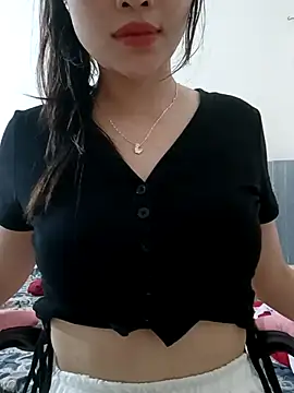 Snapshot of Lissa_xinh09 chatting on September 21, 7:18 am Lissa xinh09 online show from September 21, 7:18 am