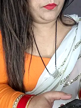 indian-hotmilfs online show from January 10, 8:57 pm