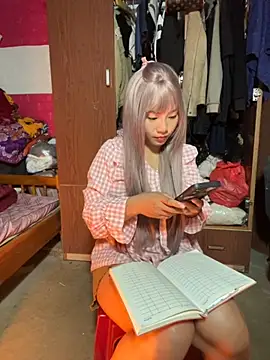 AAANINE22 online show from September 16, 2:47 pm