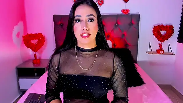 SagiraBelle online show from February 15, 2:05 pm