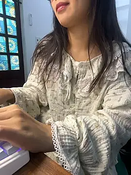 bunny b4nny online show from November 28, 6:16 am