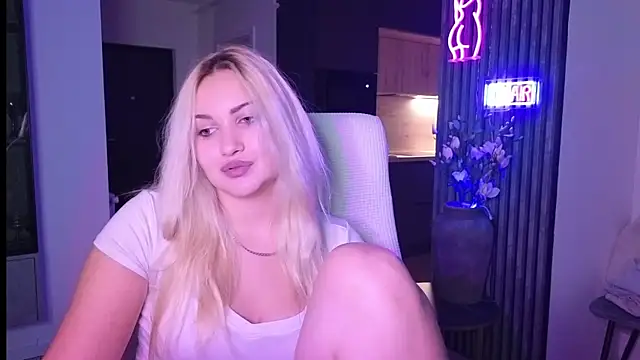 adrelaxina online show from November 6, 9:10 pm