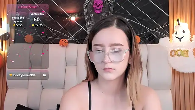 kristal joi dl online show from October 21, 1:48 pm