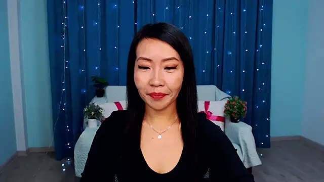 Snapshot of LiaPak chatting on September 16, 12:07 am LiaPak online show from September 16, 12:07 am