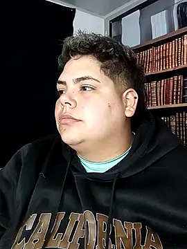 Hailey Curvy online show from October 17, 7:22 am