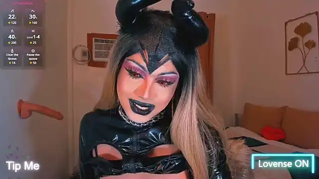 MeduzaCampbell online show from November 4, 11:04 am