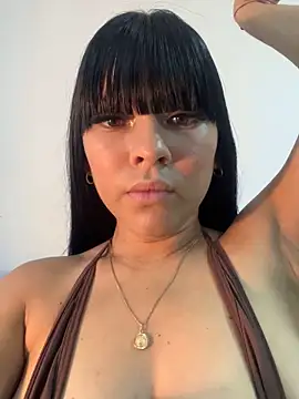 BrendaCrean online show from November 19, 12:38 pm