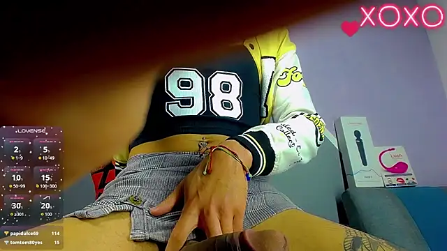 Anne Zulb online show from October 25, 11:33 pm