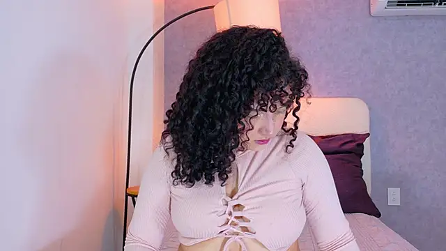 Tracielowe w online show from March 4, 3:57 am