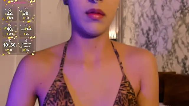 ChloeeMason online show from October 10, 11:37 am