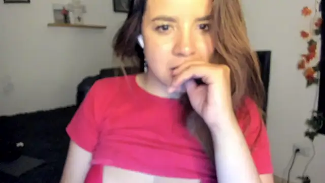 yuliana 4715 online show from October 11, 1:21 am