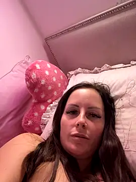 nightingale27 online show from December 4, 10:21 pm