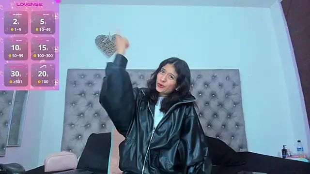 Georgina Ferri  online show from November 24, 5:26 pm