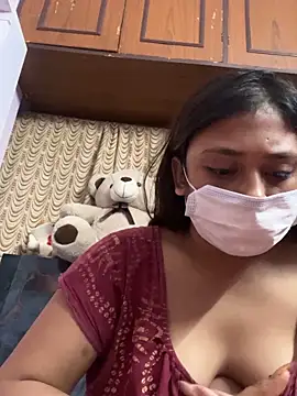 goodvibesonly44445 online show from March 7, 6:04 pm