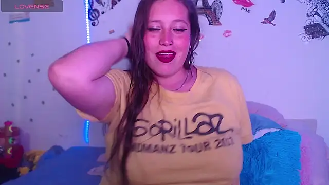 Snapshot of nahomy_jonhs chatting on October 4, 3:56 am nahomy jonhs online show from October 4, 3:56 am