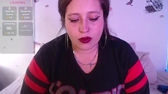 Snapshot of nahomy_jonhs chatting on September 18, 9:02 pm nahomy jonhs online show from September 18, 9:02 pm