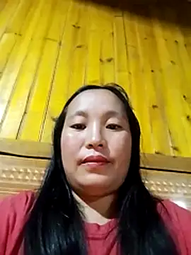 miss-su online show from May 11, 3:07 pm