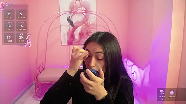 Isabella Mendez  online show from September 22, 1:09 pm