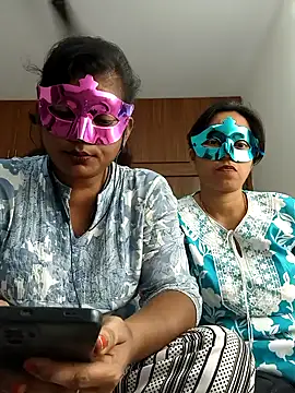 Snapshot of your_chandni04 chatting on September 22, 9:41 am your chandni04 online show from September 22, 9:41 am