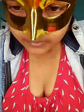 mimi87hoty online show from January 15, 4:57 pm