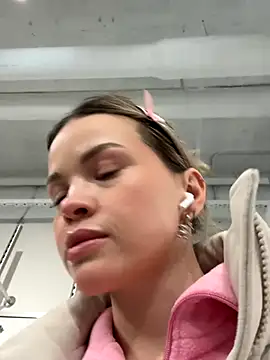 SMELLSEX online show from September 24, 4:39 pm