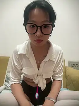 jingjing005 online show from April 12, 11:24 am