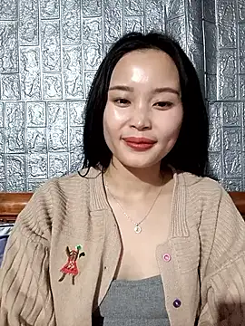 Lili lovely online show from December 2, 2:02 am