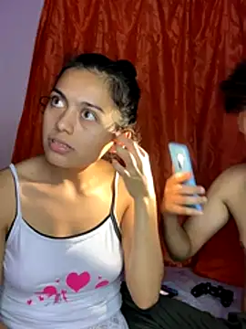 Nezuko-uWux online show from November 20, 4:24 am