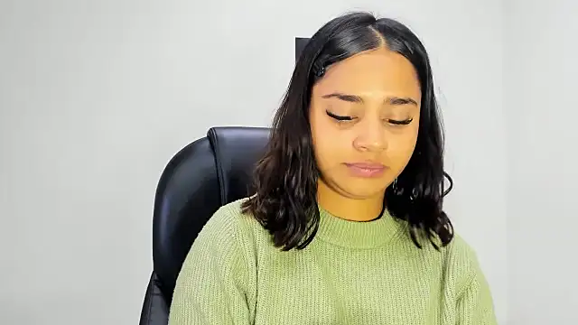 ScarletDoll online show from November 19, 4:12 am