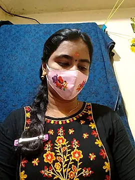 mini-queen online show from February 24, 10:25 am