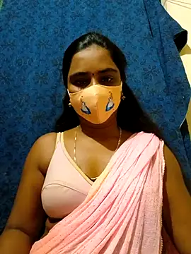 mini-queen online show from September 18, 6:28 pm