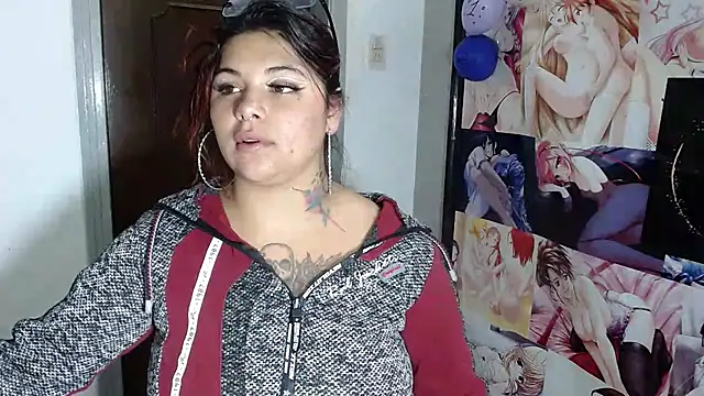 Snapshot of snow_belle chatting on September 18, 2:54 am snow belle online show from September 18, 2:54 am