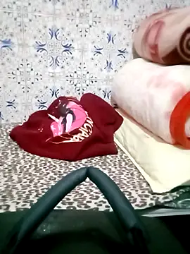 Mayamimi online show from November 18, 1:34 pm