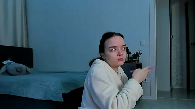 JanetShy online show from January 7, 7:12 am