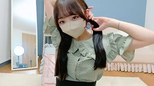 Snapshot of Mashiro-chan chatting on September 12, 7:40 am Mashiro-chan online show from September 12, 7:40 am
