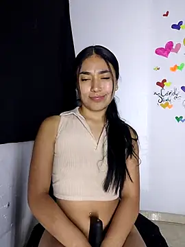 Snapshot of AmberGold- chatting on October 15, 9:34 am AmberGold- online show from October 15, 9:34 am