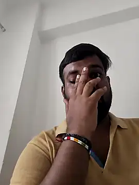 vinay smalldick online show from May 28, 7:06 am