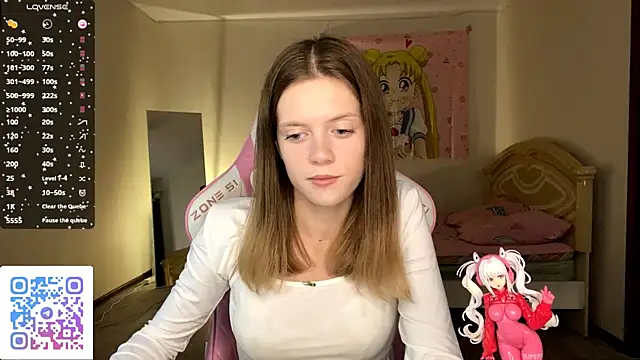 Snapshot of VibeQueenLucy chatting on October 7, 3:27 pm VibeQueenLucy online show from October 7, 3:27 pm