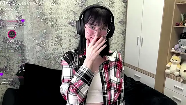 FakeLamb online show from September 24, 12:04 pm