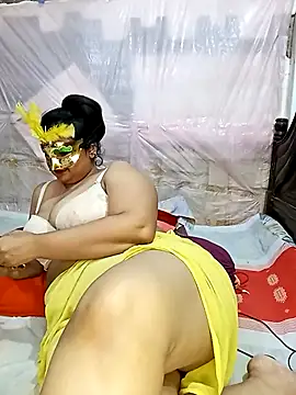 Tanisha-Chy online show from October 12, 6:10 pm