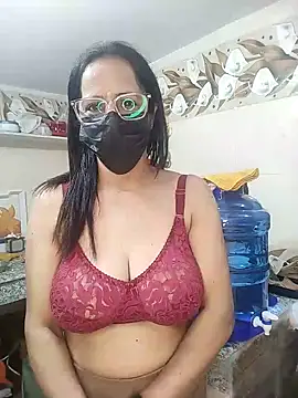 meenu bhabhi547 online show from February 17, 6:24 am