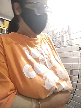 meenu bhabhi547 online show from April 17, 2:02 am