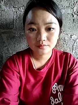 lusy-000 online show from October 19, 9:33 am