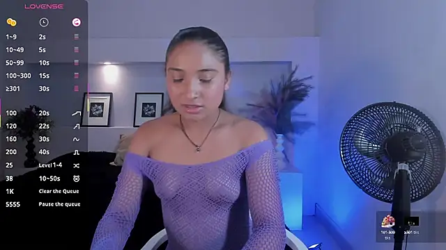 BellaSky4 online show from October 25, 7:21 pm