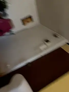 cami lorena online show from April 1, 2:47 pm