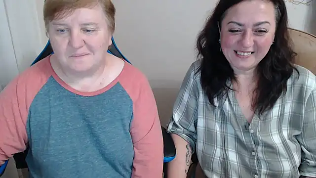 Bertie Adeline online show from October 25, 3:19 pm