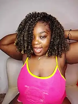 Snapshot of ebony_NeighborMoans chatting on September 29, 6:07 am ebony NeighborMoans online show from September 29, 6:07 am