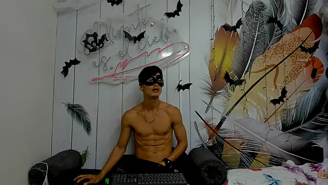 Snapshot of Holdme_Hot chatting on October 16, 3:31 am Holdme Hot online show from October 16, 3:31 am