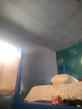 Apineapple07 online show from May 19, 3:41 pm