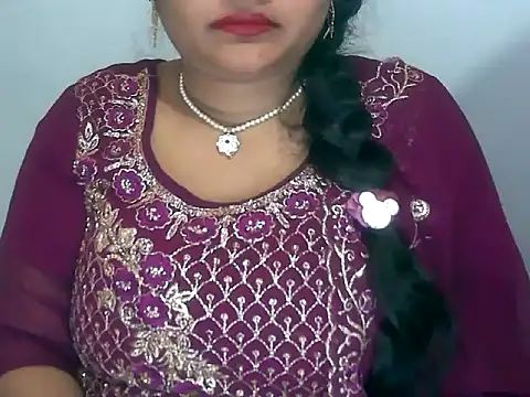 Saniya K online show from November 30, 4:00 pm